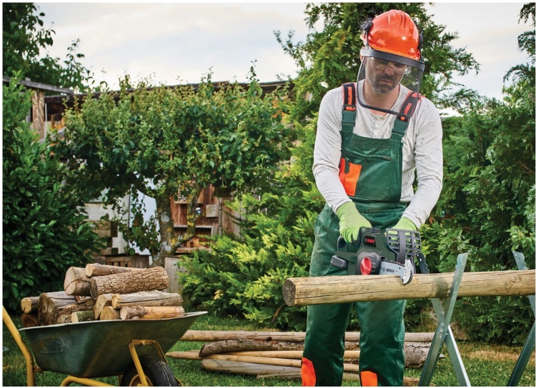 Цепная пила Bosch UniversalChain 18