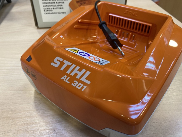 Зарядное устройство AL 301 STIHL - STIHL
