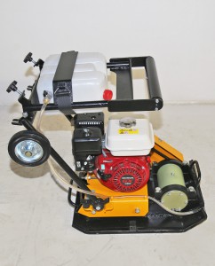 Виброплита бензиновая VS-244