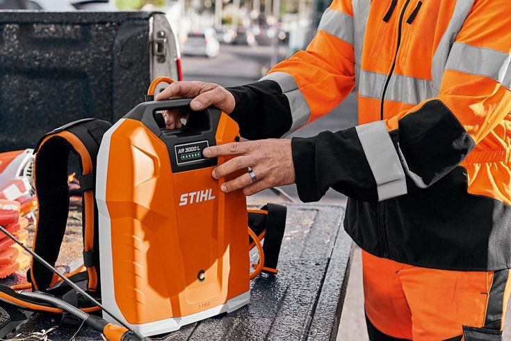 Ранцевый аккумулятор STIHL AR 3000 L - STIHL
