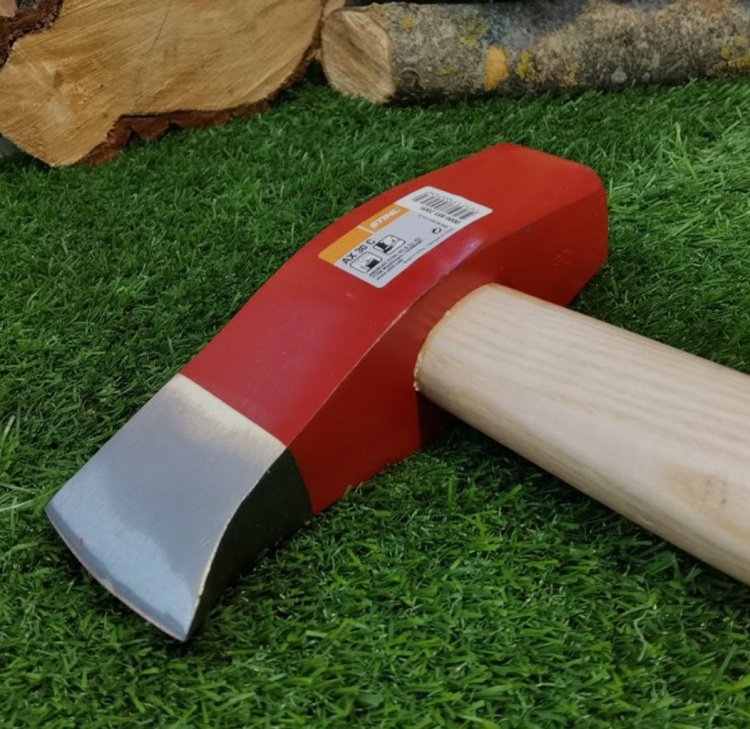 Колун-молот AX 30 C. 85 см, 3000 г, топорище из ясеня.