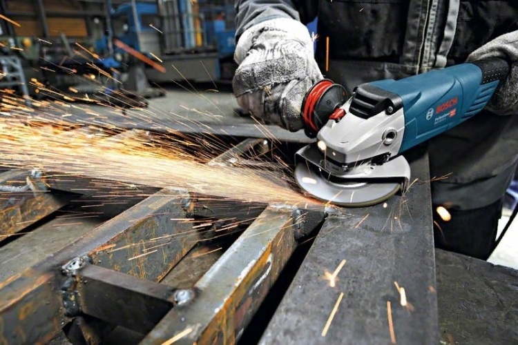 Угловая шлифмашина GWS 18-125 SL Professional