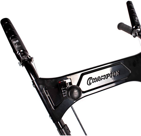 Снегоотбрасыватель  CHAMPION ST553 (5,5лс 53см 4F/1R колеса 3,6л 56,5кг руч.стартер)