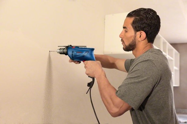 Дрель Bosch GSB 570 Professional