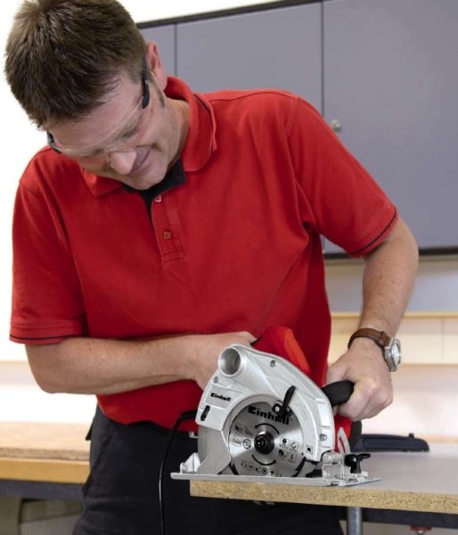 Дисковая пила Einhell TH-CS 1200/1