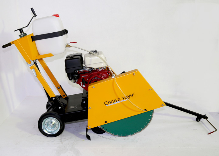 Швонарезчик бензиновый CS-2413