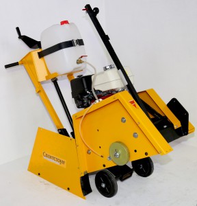 Швонарезчик бензиновый CS-2413