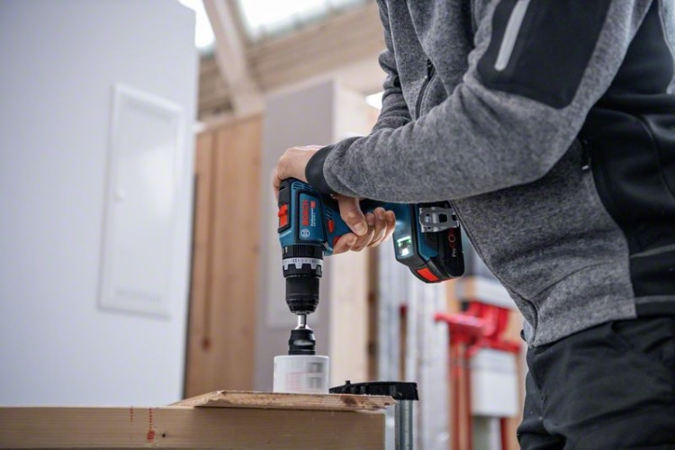 Дрель-шуруповерт BOSCH GSB 18V-90 C (без аккумулятора и зарядного устройства)