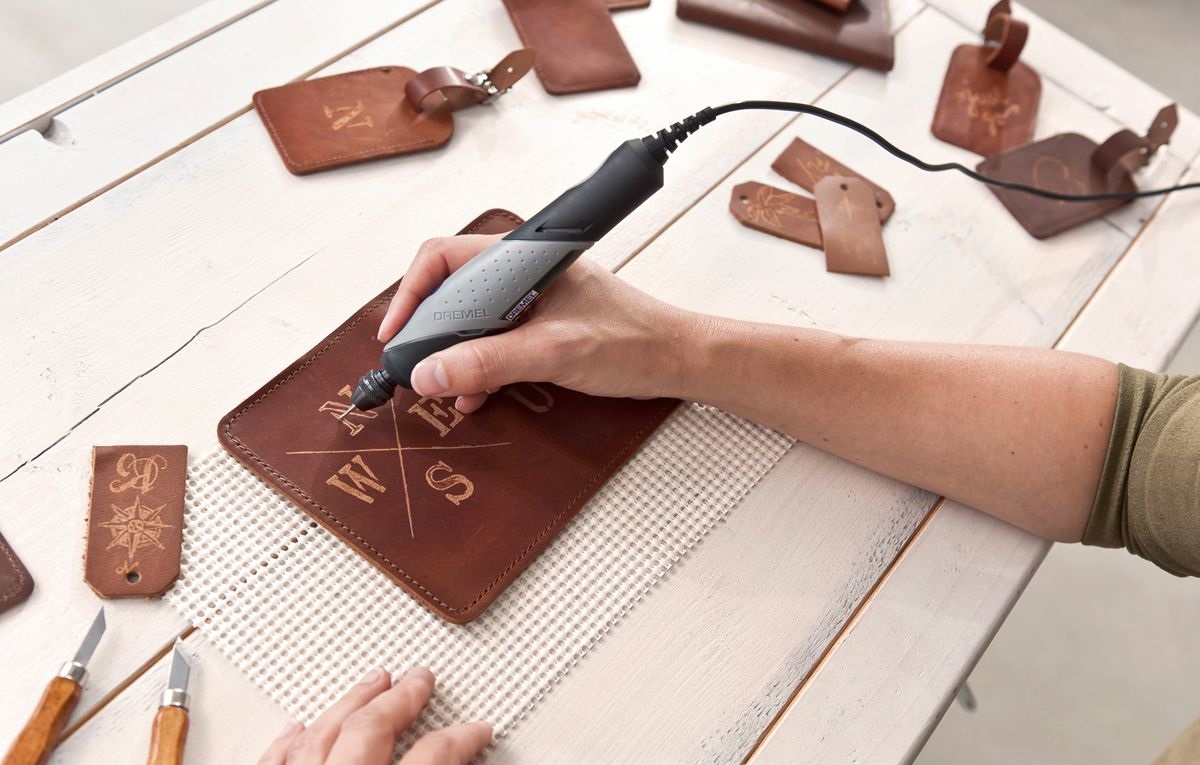 Многофункциональный инструмент Dremel Stylo+ 2050-15