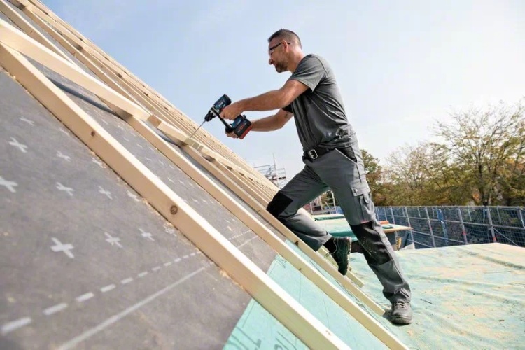 Дрель-шуруповерт Bosch GSR 18V-150 C solo in L-boxx