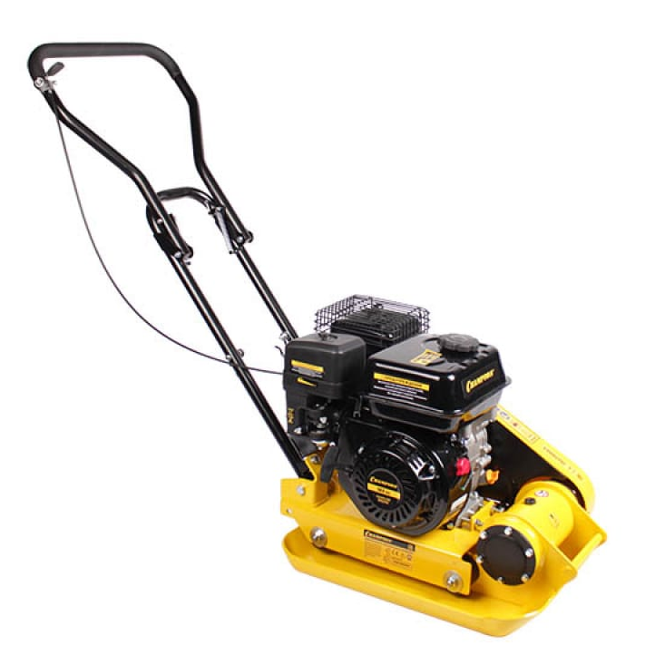 Виброплита бензиновая CHAMPION PC6337F (52,7кг11кН53*37см25см550м2/час4кВт)