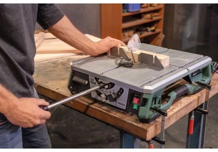 Настольная пила AdvancedTableCut 52 (Basic)