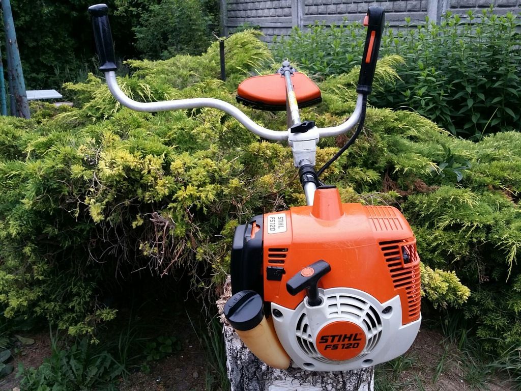 Мотокоса Штиль FS 120 (с косильной головкой)