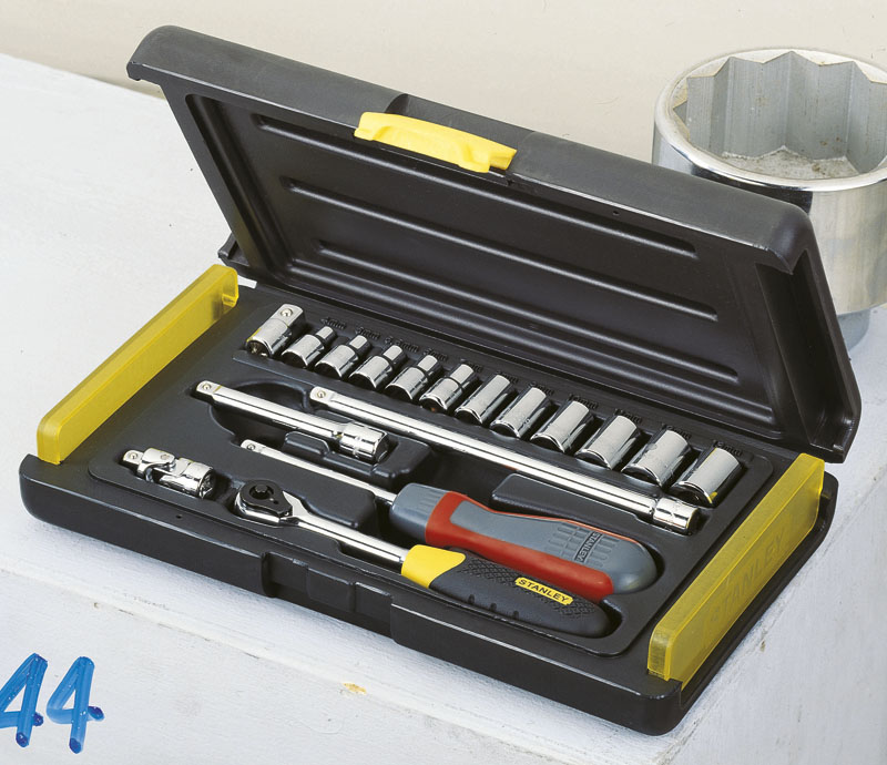 2-85-582 НАБОР ГОЛОВОК ТОРЦЕВЫХ С РУКОЯТКОЙ С ХРАПОВЫМ МЕХАНИЗМОМ STANLEY, "MICROTOUGH" 1/4" (17 ПР