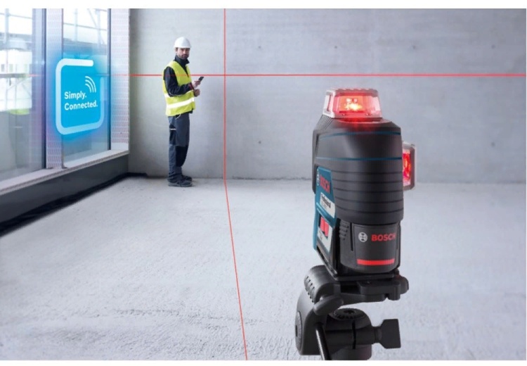 Линейный лазерный нивелир GLL 3-80 C Professional 