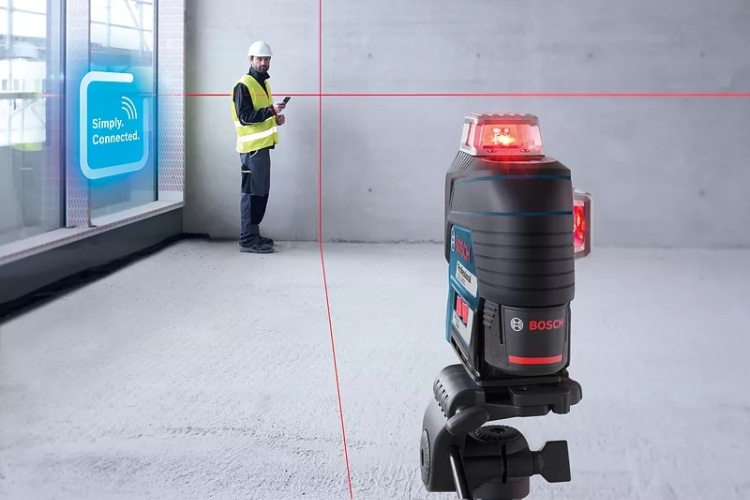 Линейный лазерный нивелир GLL 3-80 C Professional