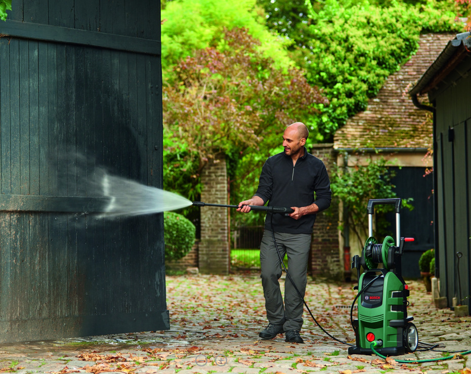 Очиститель высокого давления Bosch Advanced Aquatak 150